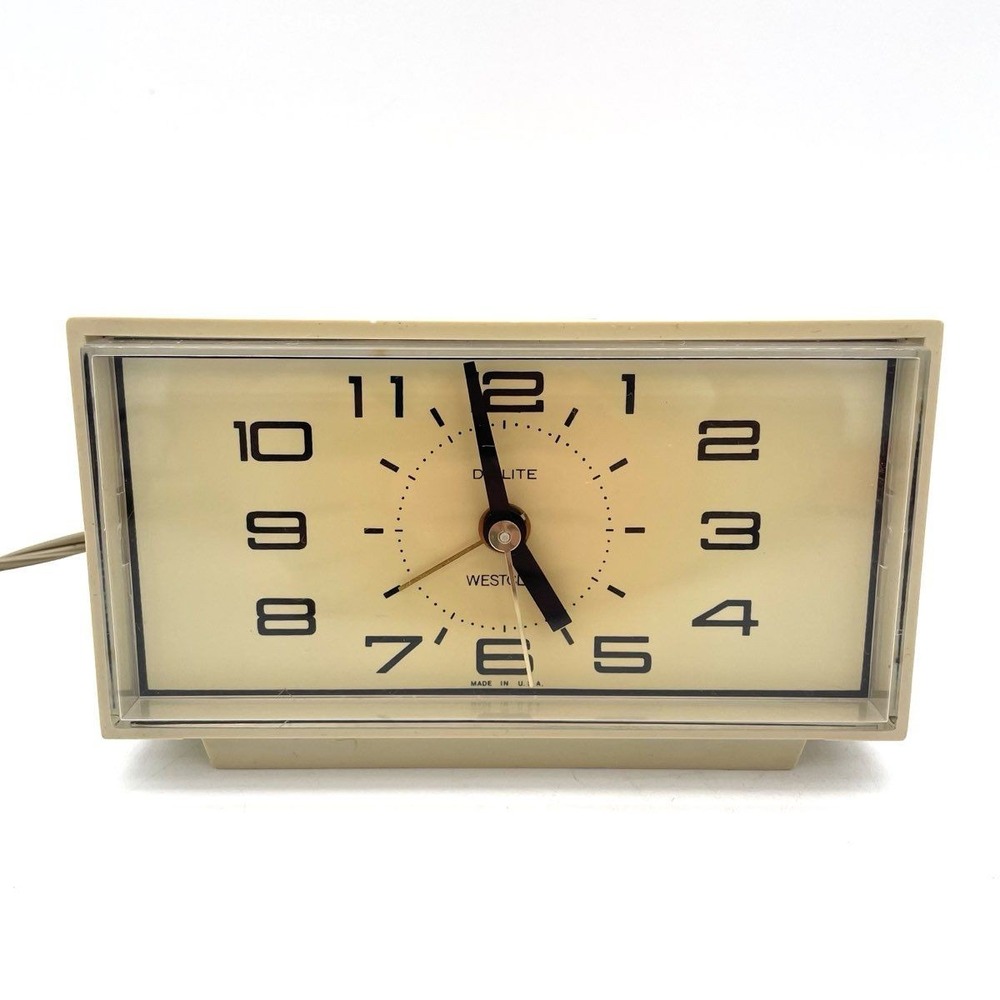 Vintage Westclox Aspen Delite Electric Alarm Clock Model 22166 Cream Beige